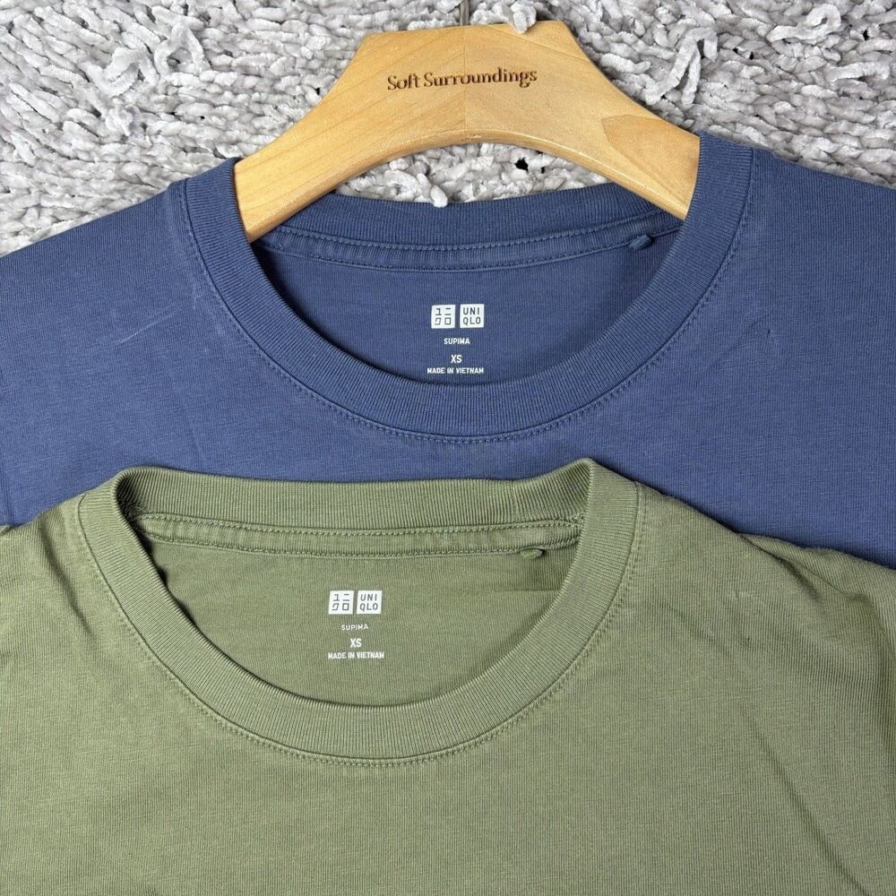 Uniqlo Supima T-Shirt Lot of Two Mens XS Short Sleeve Stretch Preppy Streetwear